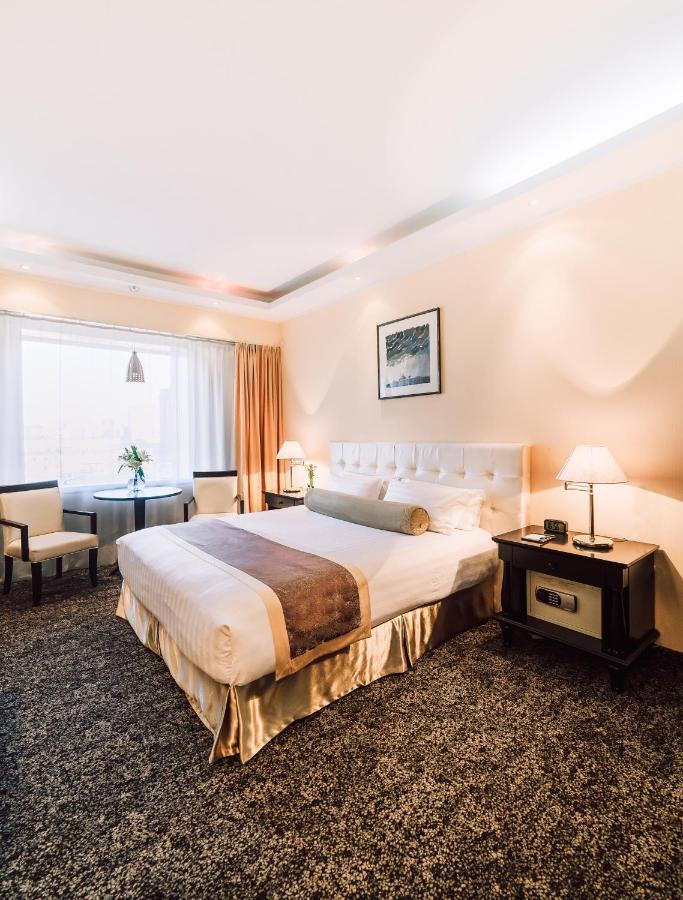 Chinggis Khaan Hotel Oelan-bator Buitenkant foto