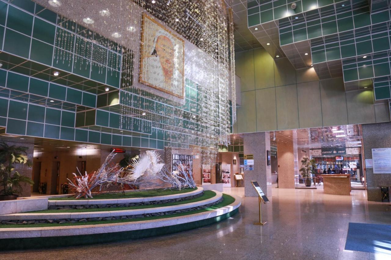 Chinggis Khaan Hotel Oelan-bator Buitenkant foto